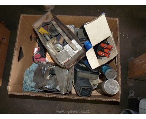 Mirror and lighting parts, Bosch distributor cap, etc.,TO BE COLLECTED FROM ROSS-ON-WYE, Call for details - 01981240140.
