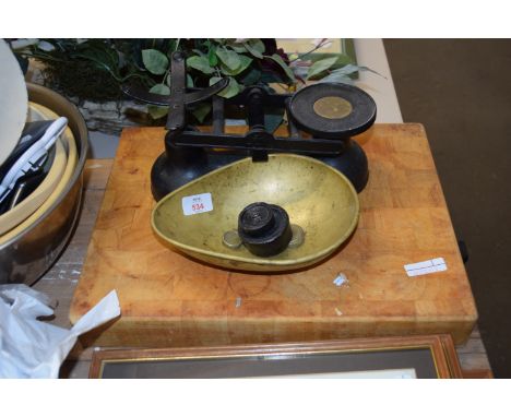 SET OF SCALES