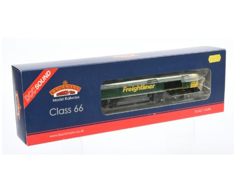 Bachmann 00 Gauge 32-728DS Class 66 Diesel Locomotive Freightliner Green No.66546 with factory fitted DCC sound. Excellent to