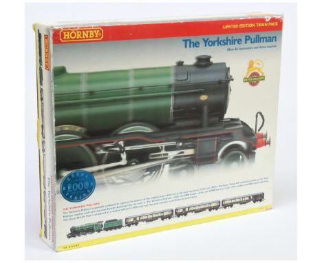 Hornby (China) R2168 (Ltd Edition) "The Yorkshire Pullman" Train Pack containing 4-6-2 Apple green A3 Class No.E112 "St. Simo