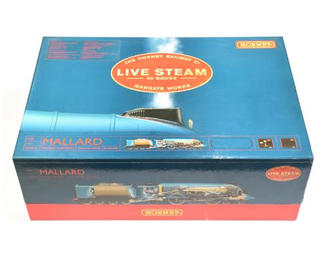 Hornby (China) R8205 Live Steam LNER Mallard set. Loco appears used &amp; requires cleaning, set is missing track, mains tran
