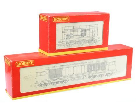 Hornby (China) a pair of BR Diesel Locomotives comprising of R2252B BR Co-Co class 58 Diesel Locomotive 58003 "Markham Collie