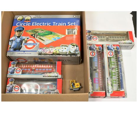 Bachmann Underground Ernie Train Set &amp; Loco's. To include Circle Electric Train Set, Bakerloo, Hammersmith &amp; City, Ju
