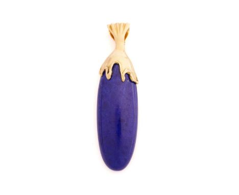 A lapis lazuli pendant enhancer, featuring an elongated oval-shaped lapis lazuli cabochon of 4.9 x 1.7 cm, capped with a styl