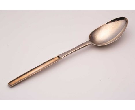 An Irish mid 18th century spoon cum marrow scoop; Dublin 1747, maker's mark present but indecipherable. 23.2cm long. 1.39 ozt