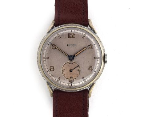A TUDOR STEEL AND CHROME PLATED GENTLEMAN'S WRIST WATCHCirca 1930s, silvered dial with luminous Arabic numerals on evens, lum