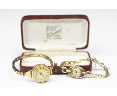A ladies Altus 18ct yellow gold wristwatch, the gilt dial with black Arabic numerals and subsidiary seconds dial, manual wind