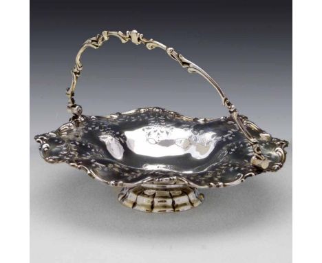Silver fruit basket, Hy Wilkinson, Sheffield 1856, the lobed dish pierced and engraved with fronds, diameter 26cm, 14oz 8dwt