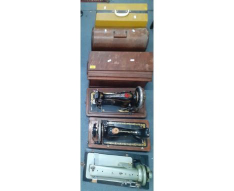 Three vintage sewing machines to include 2 Singer machines; a 1910 '15k' model, serial number F7171767 and  a 1903 '28k' mode