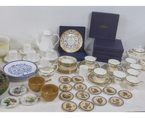 A mixed lot of ceramics to include Royal Worcester collectors plates, Goebel Germany collectors plates. An Aynsley tea servic