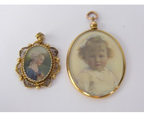 9 ct Gold Miniature Hand Painted Portrait Pendant, depicting a little girl in 9ct gold mount together with another miniature 