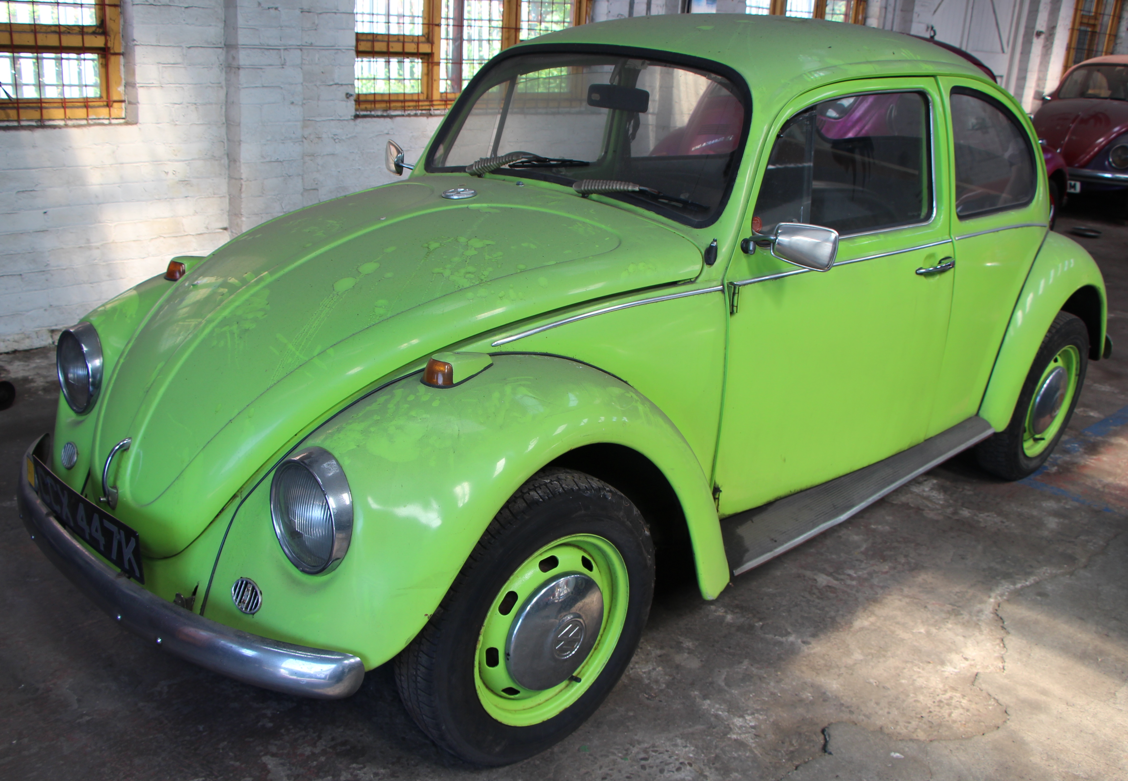 VW BEETLE 1300 (1285cc) SALOON - petrol - lime green Reg No CCX 447K ...