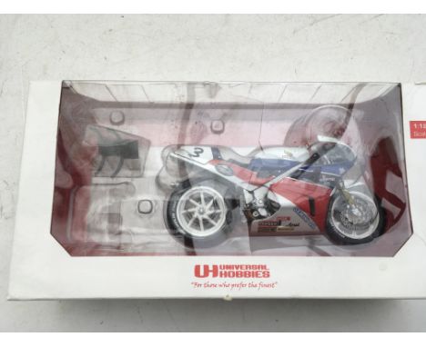 Universal Hobbies, Honda RC30 ,Joey Dunlop, Isle of Man TT winner F1, 1:12 scale, mint and boxed