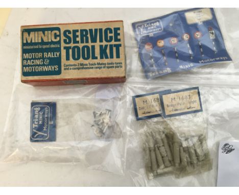 Triang Minic Motorways, M1757 Service tool kit, M1704 Town signs, M1709 Racing pit personnel and M1683 Bridge pylon extension