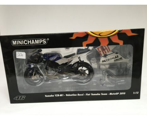 Minichamps, 1:12 scale, Valentino Rossi collection, Yamaha YZR-M1, Fiat Yamaha team, MotoGP 2010, boxed