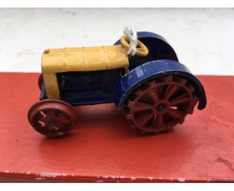 Dinky toys, loose Diecast Tractor