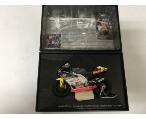 Minichamps, 1:12 scale, Valentino Rossi collection, Aprilia 250ccm, team Aprilia Grand Prix racing , GP 1999, boxed