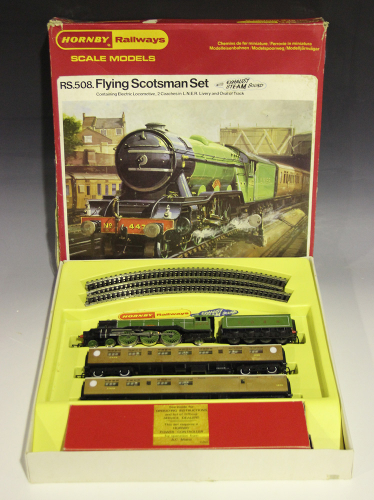 A Hornby Railways gauge OO No. R508 Flying Scotsman train set with ...