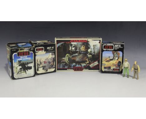 A collection of Star Wars Return of the Jedi figures and accessories, including a La Guerre ASFS, a Kenner tripod laser canno