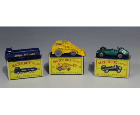 A collection of Matchbox Series 1-75 vehicles, including a No. 1d diesel road roller, a No. 5d Routemaster with Visco-Static 