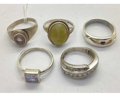 A Collection of "925" and Other Stone Set Rings, to include Celtic style, single stone, crossover (misshapen), etc. (5)