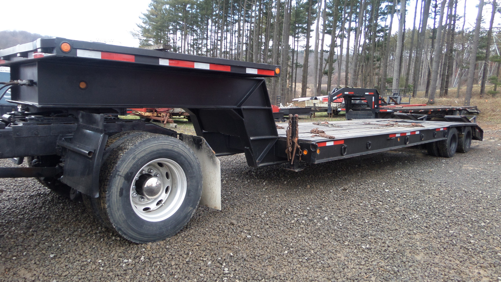 Interstate 2000 35-Ton Lowboy Trailer. 102 Wide, 25' Deck, 3' Dovetail.