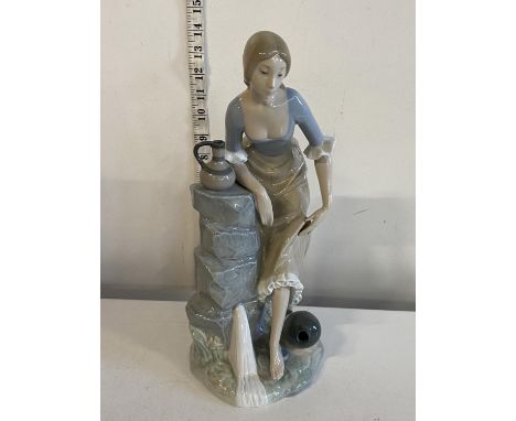 A large Nao figure h36cm, shipping unavailable