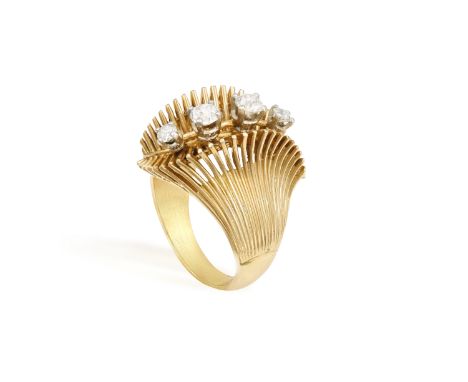 A RETRO DIAMOND COCKTAIL RING, CIRCA 1955 Of swirl knifewire design centrally set with four graduated old brilliant-cut diamo