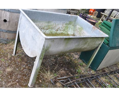A VINTAGE GALVANISED FEED TROUGH width 112cm x depth 75cm x height 78cm (bottom of trough is rusted trough)
