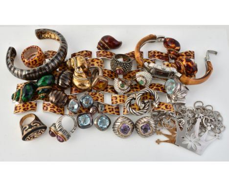 
	
		A group of silver coloured and costume jewellery, comprising rings, bracelets and earrings

	

