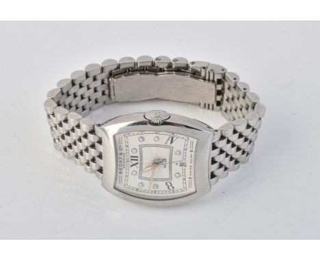 
	
		Bedat &amp; Co., No. 3, Ref. 314,
		lady's stainless steel bracelet watch, no. 0599
		Movement: Cal. ETA 2000-1, automat