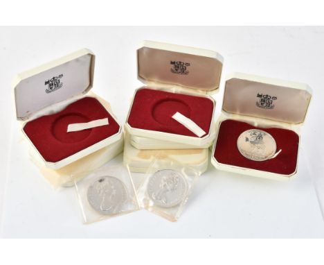 
	
		Isle of Man, proof silver Crowns 1970 (10), in cases of issue. As issued. (10) 

	

