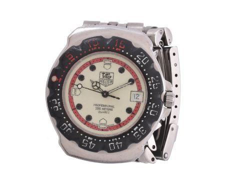 
	
		Tag Heuer, Formula 1, Ref. 371.513,
		Mid size stainless steel bracelet watch
		Movement: Cal. ETA 955412, quartz, 7 jew