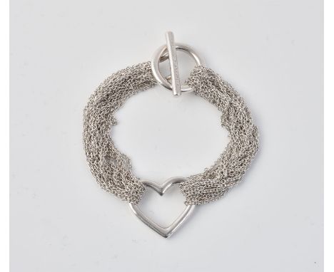 
	
		A silver mesh heart toggle bracelet by Tiffany &amp; Co., singed Tiffany &amp; Co., stamped 9.25, 18.7cm long, 25.8g

	
