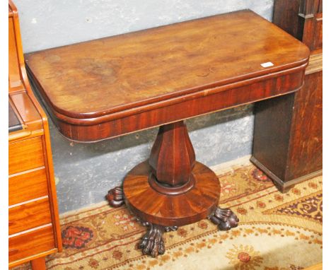 A Georgian mahogany card table. W91cm D45cm H74cm.