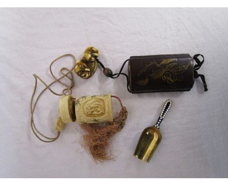 Netsuke, Oriental caddy spoon, etc