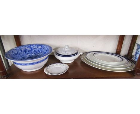 Shelf of china to include graduated blue &amp; white meat plates