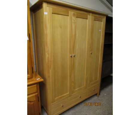 GOOD QUALITY MODERN PINE TRIPLE DOOR WARDROBE WITH TWO FULL WIDTH DRAWER TO BASE WITH CHROME BUTTON HANDLES