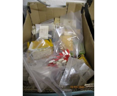 TUB CONTAINING MIXED TOOLS, TOOL PARTS ETC