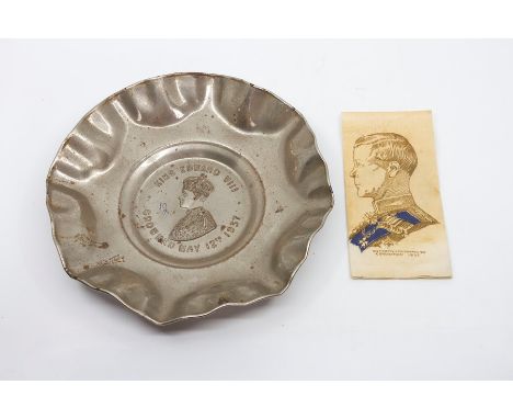 Edward VIII Coronation memorabilia:
A white metal scalloped bowl the centre inset with Edward VIII in profile relief and titl