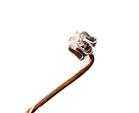 A diamond stick pin, set with a round-cut diamond approx 0.10ct, approx 6cm long, approx 1g