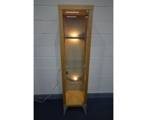 A TALL MODERN BEECH DISPLAY CABINET with light fittings and three glass shelves, width 45cm x depth 40cm x height 189cm