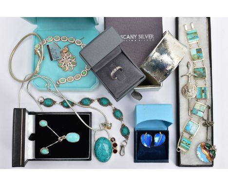 A SELECTION OF SILVER AND WHITE METAL JEWELLERY, to include a pair of Norwegian blue enamel leaf earrings, by Hans Myhre, a B