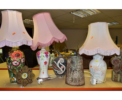 A LATE 19TH CENTURY DECORATIVE TIMEPIECE, CERAMIC TABLE LAMPS AND VASES, comprising a small easel back clock with gilt metal 