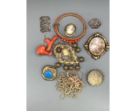 Minor jewellery including gilt metal and coral bead hinged bangle, cameo brooch, mourning brooch, necklaces etc.