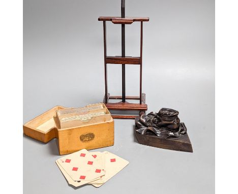 Misc items including a miniature easel and a framed etching