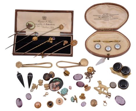Assorted stick pins and gentleman's accessoriescomprising a foxhead stick stamped 9ct, two diamond set stick pins with applie