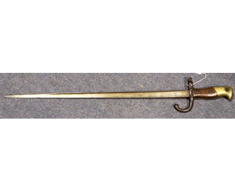 French 1879 dated hooked quillion bayonet, numbered 50504. P&amp;P Group 2 (£18+VAT for the first lot and £3+VAT for subseque