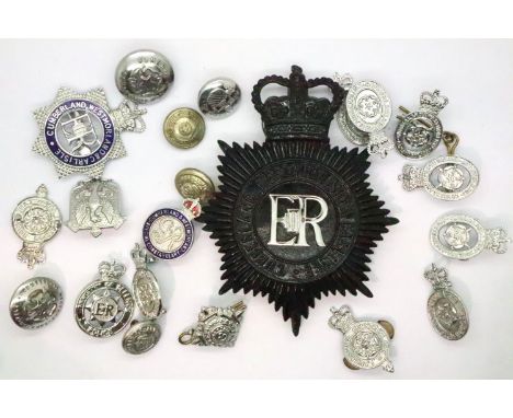 Cumberland, Westmorland and Carlisle Constabulary cap badge, collar badges, uniform buttons and helmet plate. P&amp;P Group 1