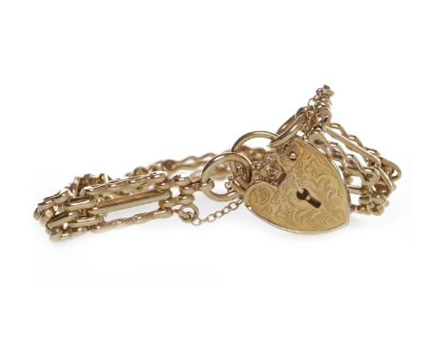NINE CARAT GOLD GATE LINK BRACELETwith an engraved heart shaped padlock clasp, 15.2g